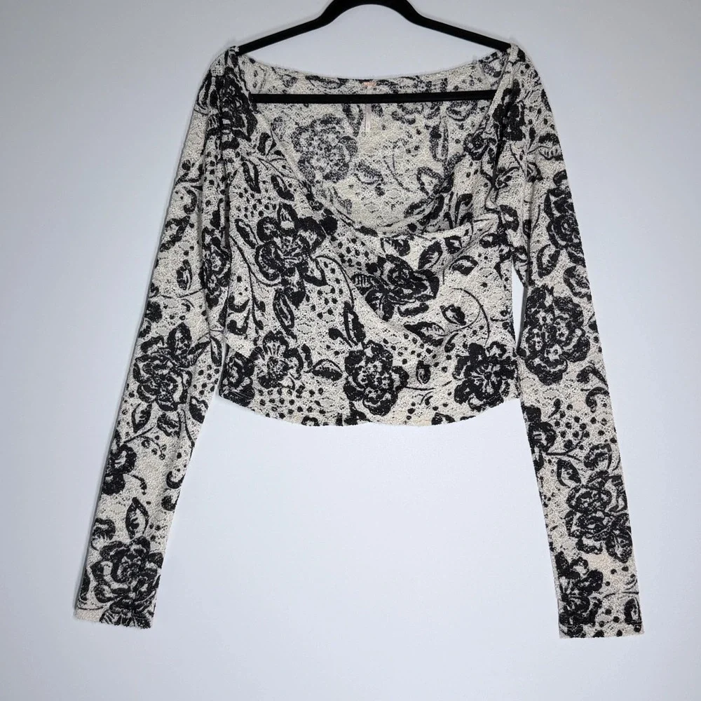 Free People Chloe Top Black White Floral Lace Long Sleeve Surplice V-Neck Large